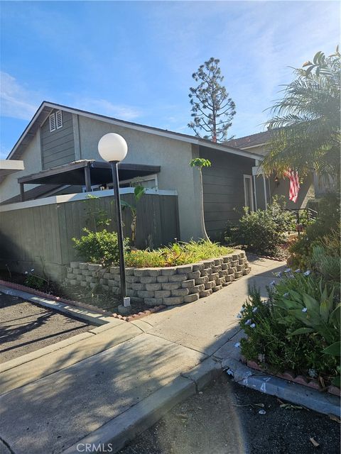 6883 Bear River San Diego CA 92139