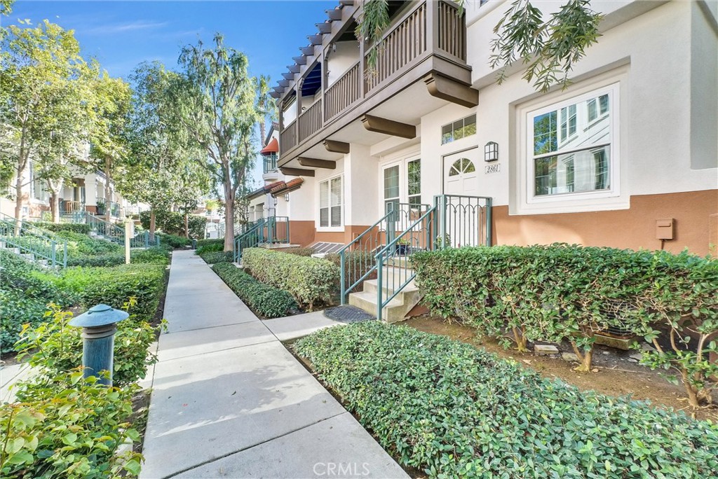 2861 Ballesteros Lane