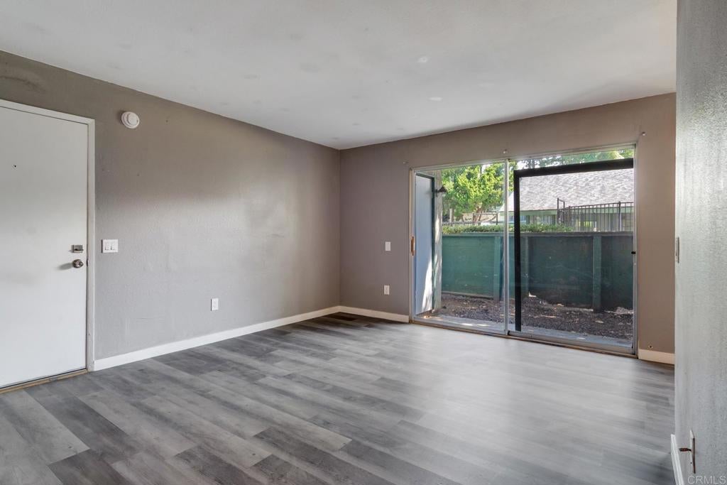 1811 E Grand Avenue 149