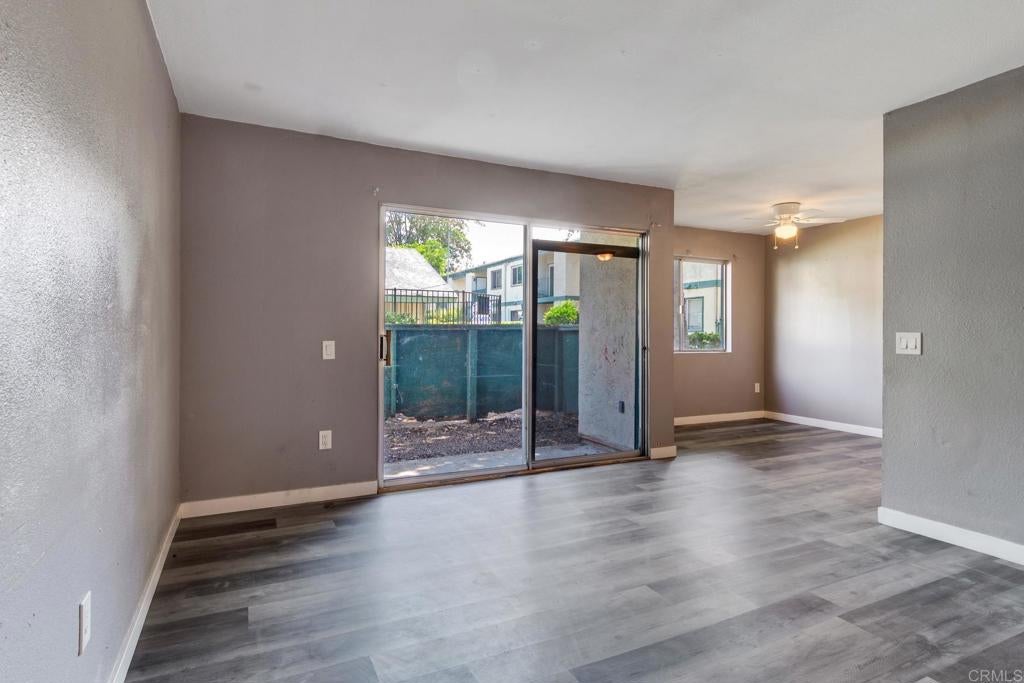 1811 E Grand Avenue 149