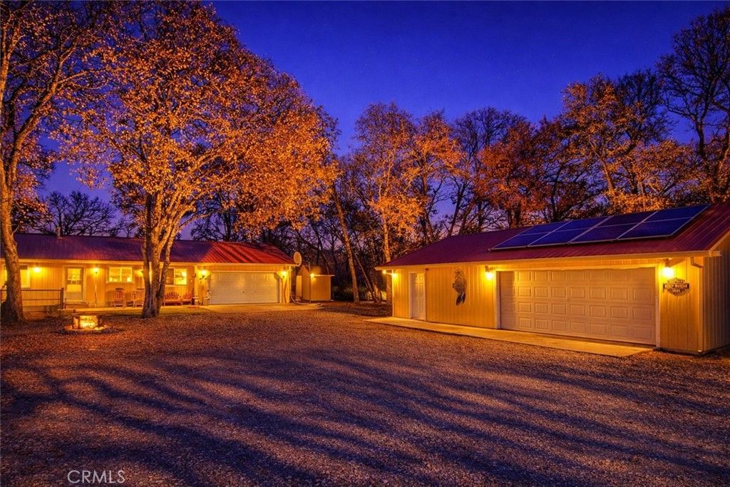 Photo of 18601 Stallion Drive, Red Bluff, CA 96080 (MLS # SN26047350)