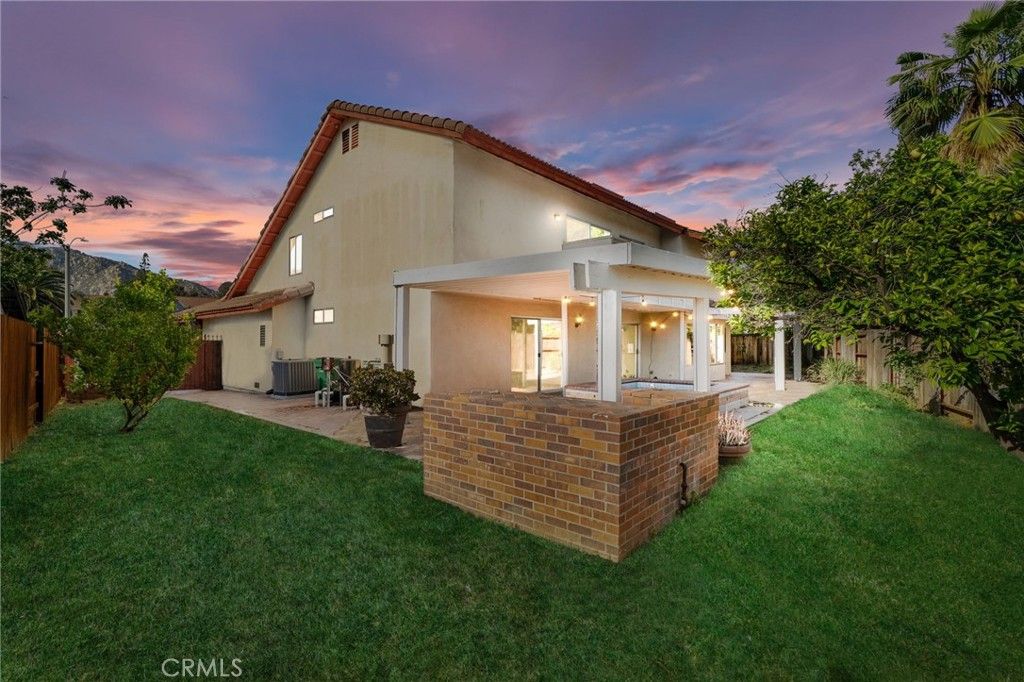 listing image 130727131829087694473