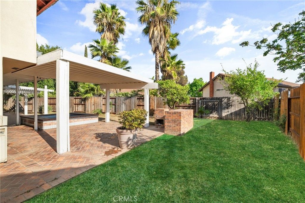 listing image 130723921209348660515