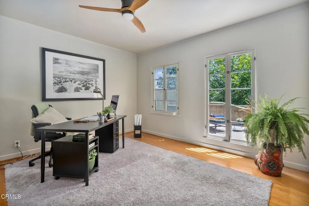 Glendale, California 91208, United States, 3 Bedrooms Bedrooms, ,4 BathroomsBathrooms,Residential,Active,130713