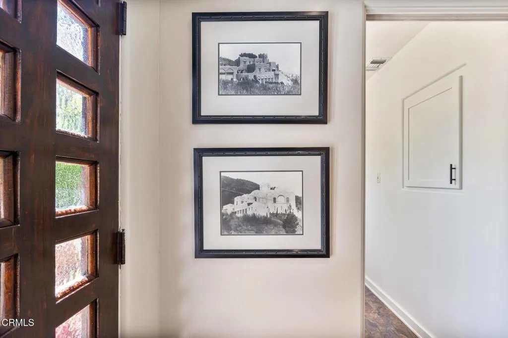 Glendale, California 91208, United States, 3 Bedrooms Bedrooms, ,4 BathroomsBathrooms,Residential,Active,130713