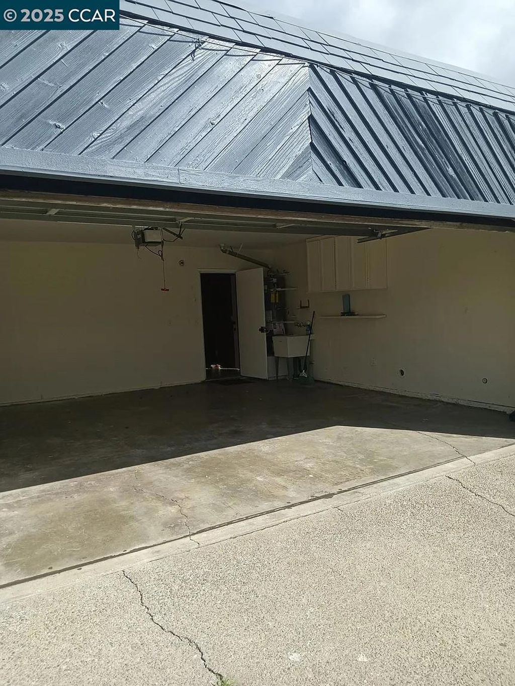 Photo of 2551 Antoine Ct Ct, Stockton, CA 95209 (MLS # 41117581)