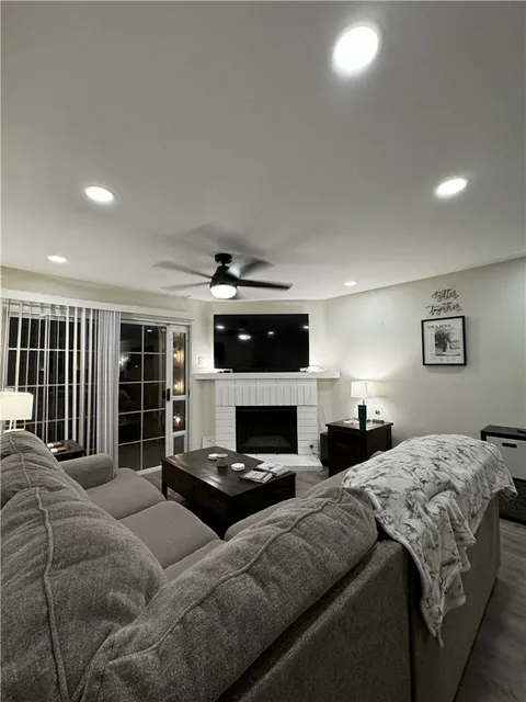 2380 W Orangethorpe Avenue Unit 14, Fullerton, CA 92833 - MLS#: PW25176368