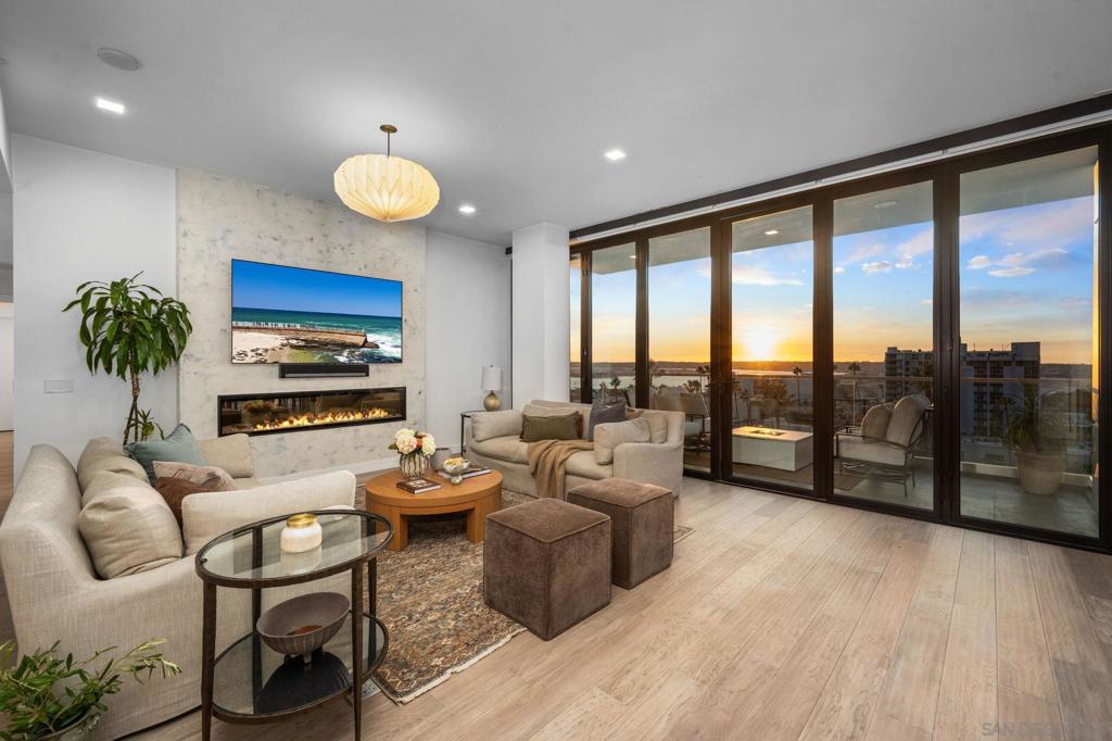 Mission Hills - Residential