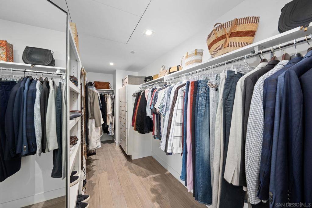 Mission Hills - Residential