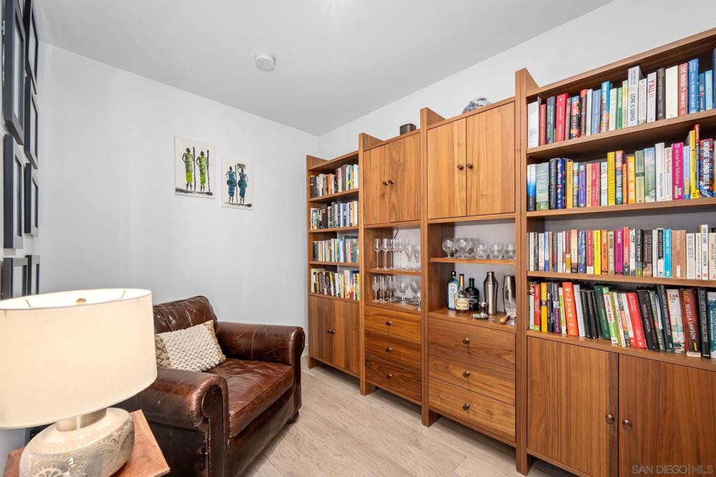 Mission Hills - Residential