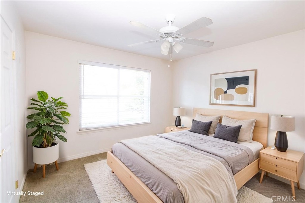 150 N River Circle 105