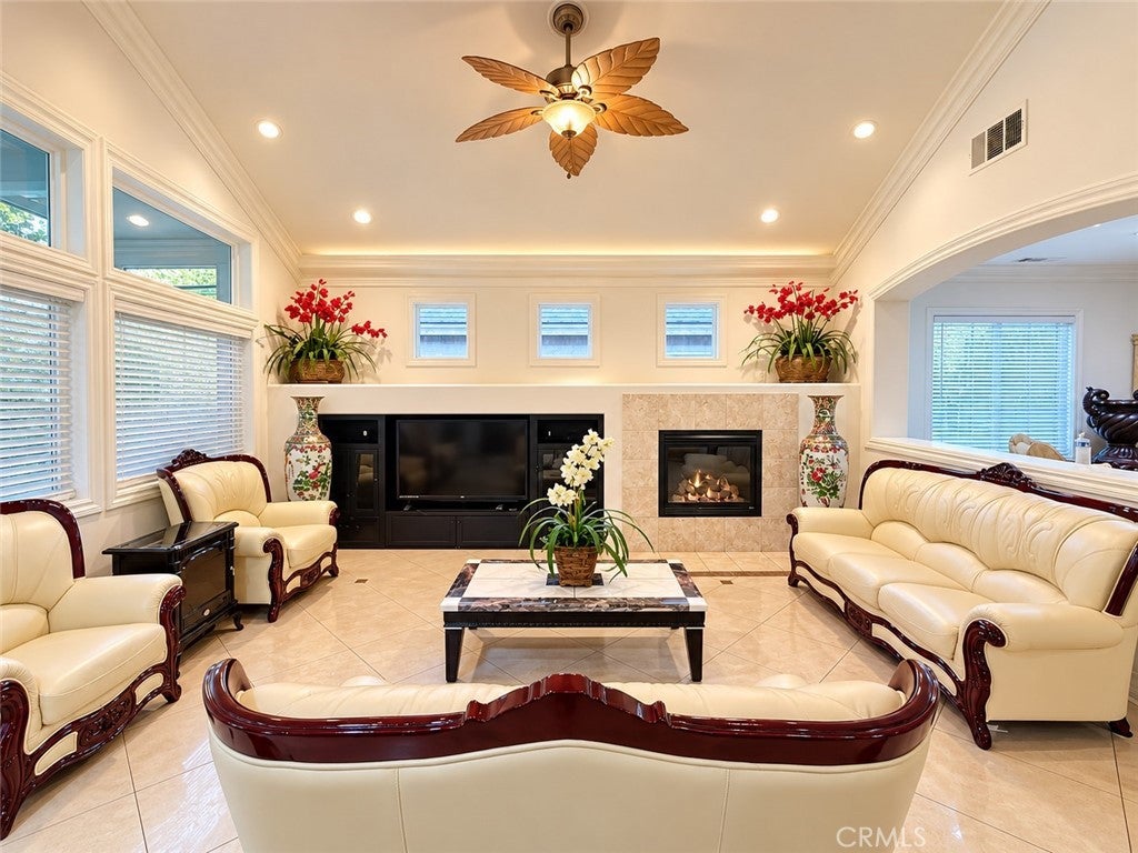 12992 Thornbury