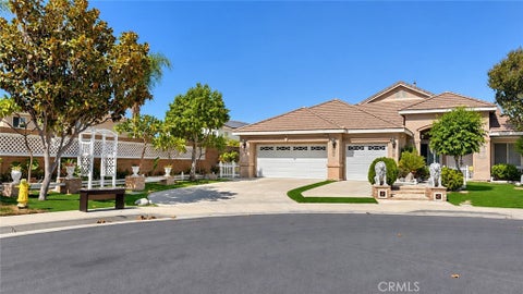 Photo of 12992 Thornbury LN, Eastvale, CA 92880 (MLS # WS26230431)
