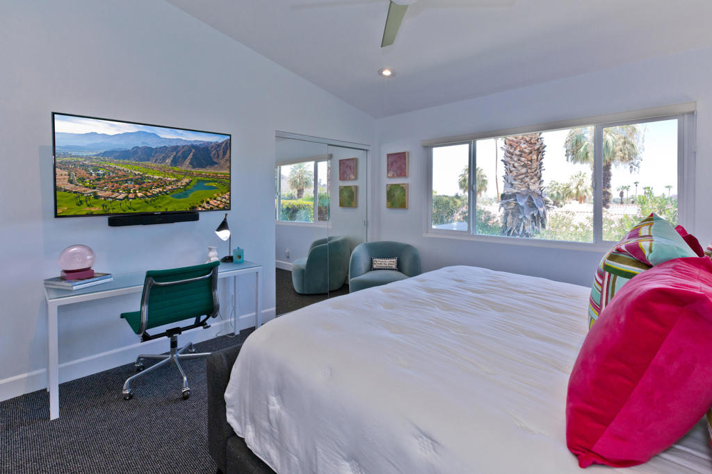 Thunderbird Villas - Residential