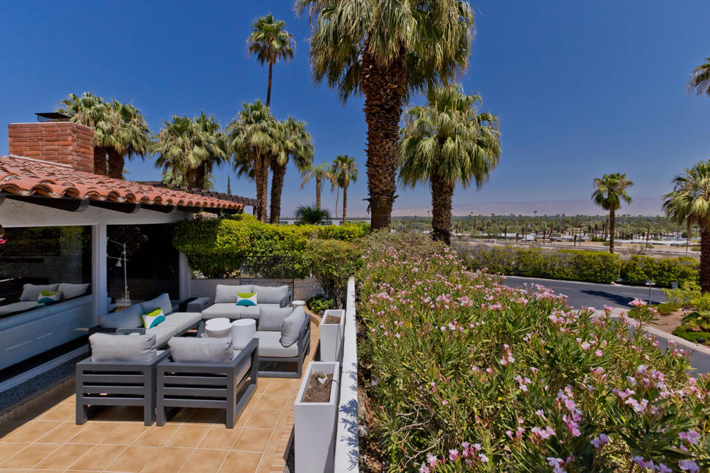 Thunderbird Villas - Residential