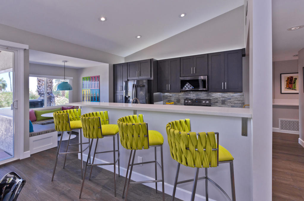 Thunderbird Villas - Residential