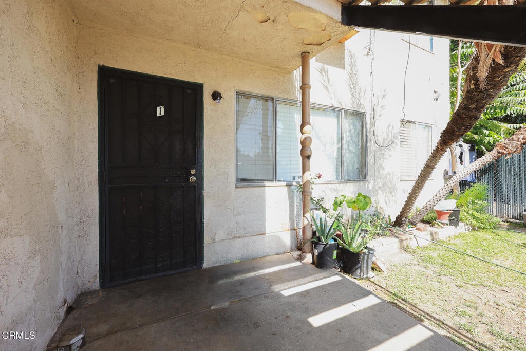 9733 Rio Hondo Parkway
