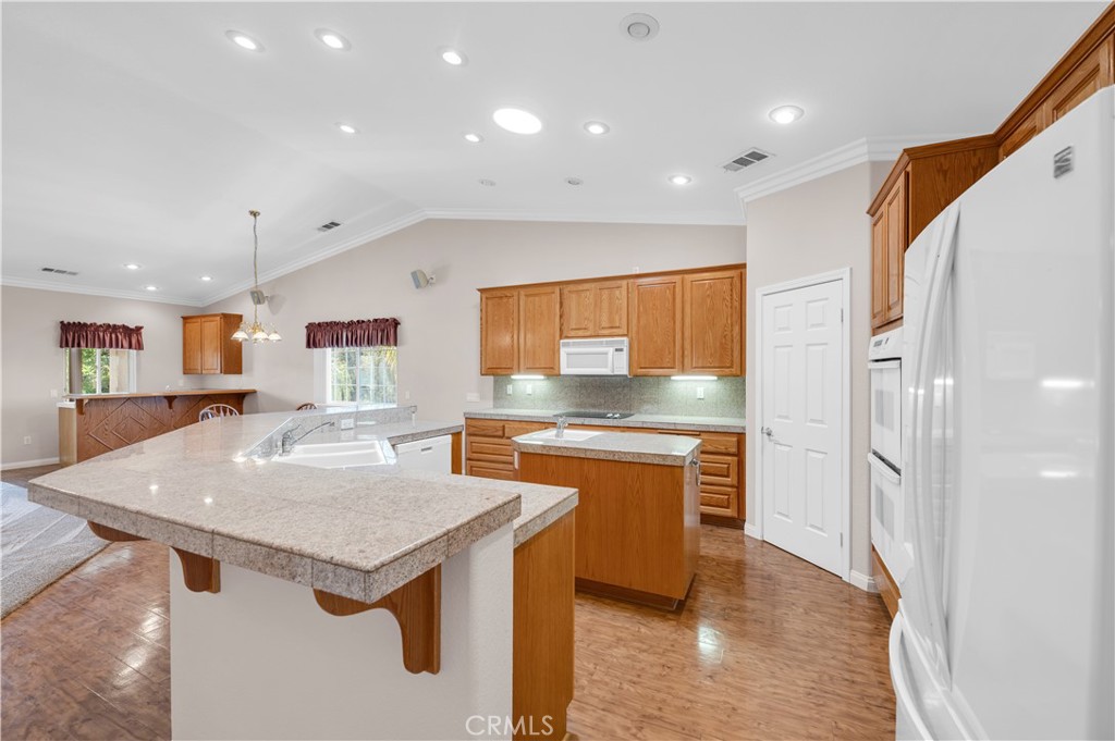 23651 Cruise Circle Drive