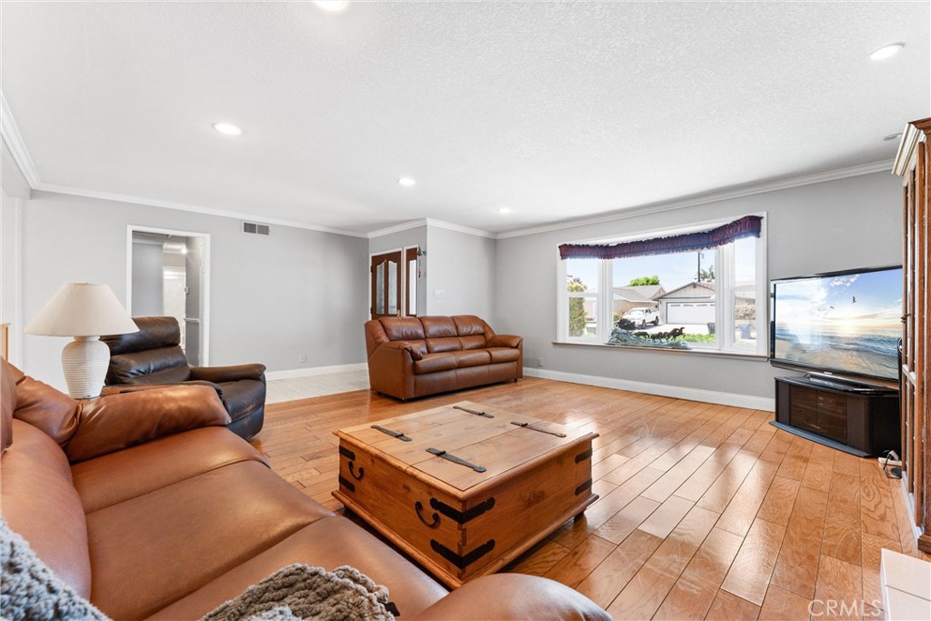 15762 Plymouth Lane