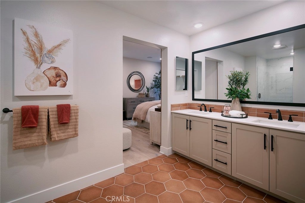 9001 Cerise Lane 103