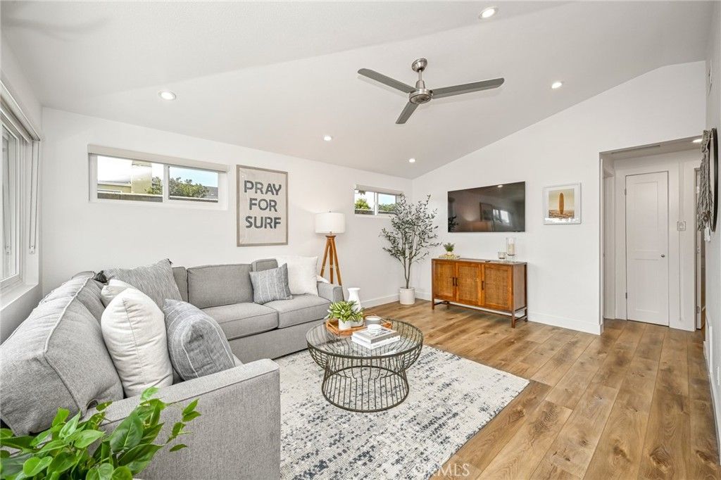 Photo of 205 42nd Street, Newport Beach, CA 92663 (MLS # NP26014086)