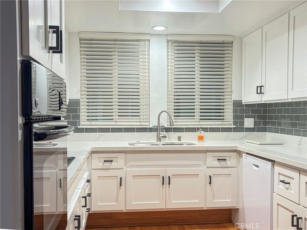 1860 McKinney Way M15-21N