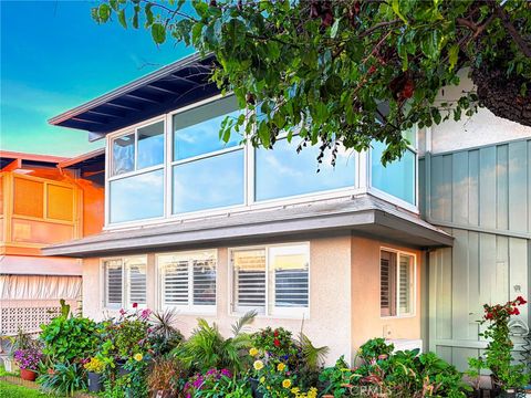 Photo of 1860 McKinney Way #M15-21N, Seal Beach, CA 90740 (MLS # PW26046941)