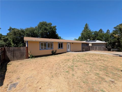 4041 Kensington Way Lucerne CA 95458