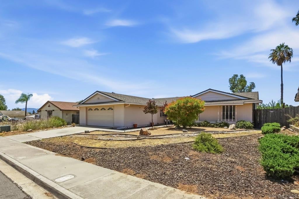 8817 Annandale
