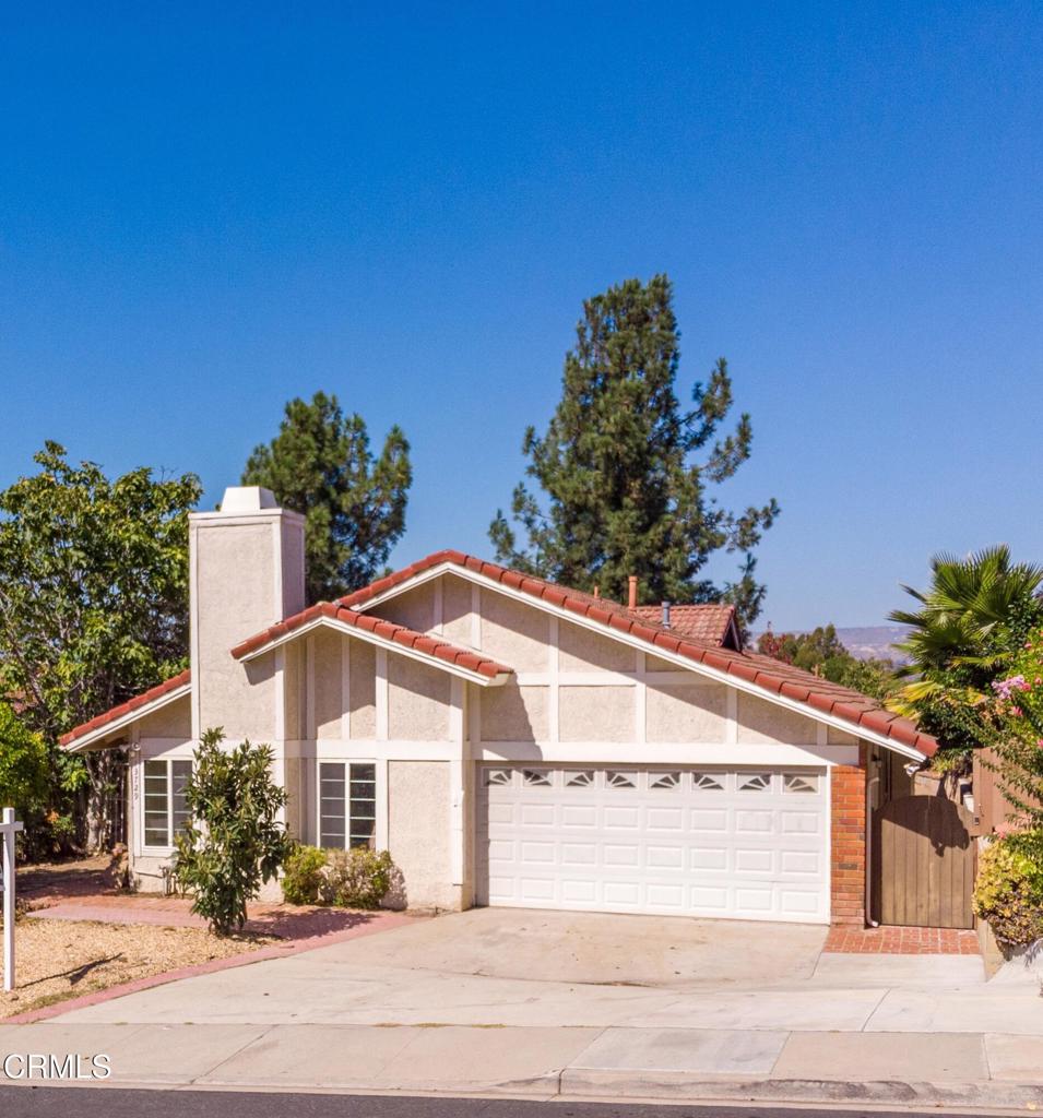 With some TLC, this charming 3-bedroom/2-bath (with a den/office adjacent to the kitchen) house, located in the very sought-after Marlborough Country Homes, will transform into a real gem. Nice skylight in the family room/dining room area; as well as a small bar.Decent size backyard for entertaining; it has grape vines running along the back fence, a fig tree, an orange tree and lemon trees, in the back and the front of the house. Also in the front are a loquat tree and a pomegranate tree.This house is very accessible to neighborhood shops, restaurants, freeways and more ...