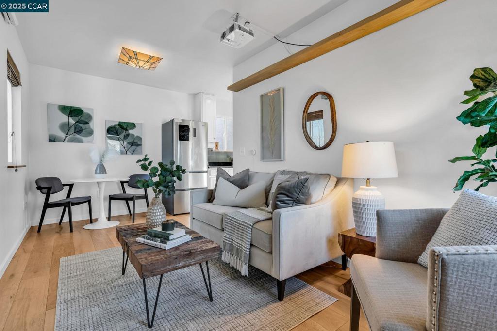 SAN ANTONIO - Residential