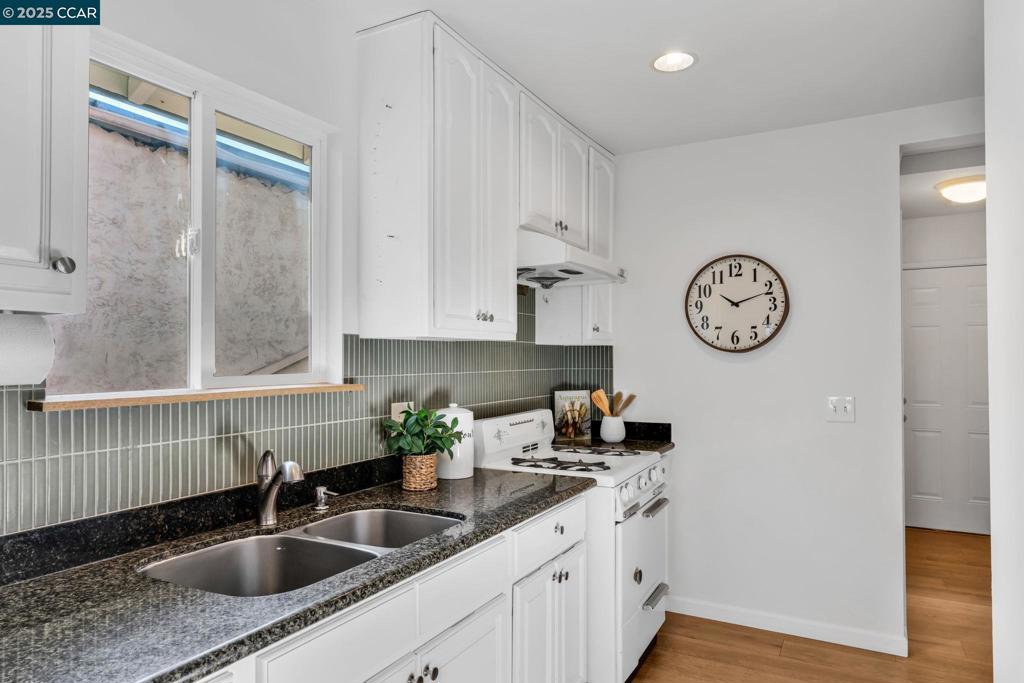 SAN ANTONIO - Residential