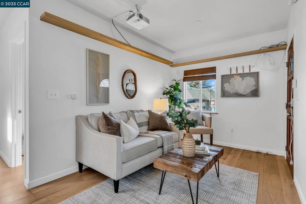 SAN ANTONIO - Residential