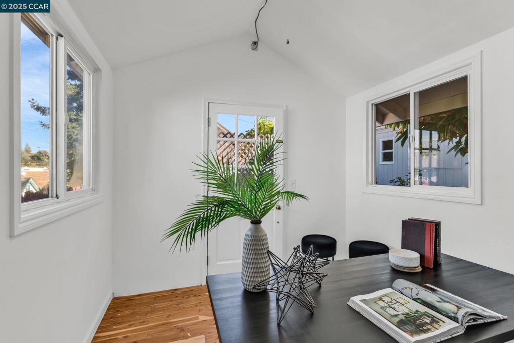 SAN ANTONIO - Residential