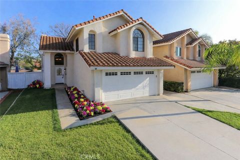 Photo of 16 Crucillo, Rancho Santa Margarita, CA 92688 (MLS # OC26062247)