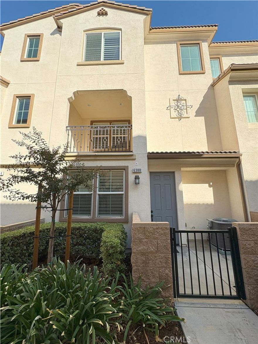 Best price in the gated Nexus Community of Eastvale. 3 bedrooms 4 bathrooms plus downstair office/den and private balcony. 9 feet ceiling provides lots of volume. Upgraded with new whole house laminated wood floor and new whole house paint and expensive large format wood shutters in all rooms. Kitchen with granite counter and island, stainless steel appliances. Refrigerator, washer and dryer are included in the purchase. Master bedroom with double sinks bathrooms, walk-in close. Light and bright. Community pool and spa, BBQ stands, and children's playground. Walk to 24 Hour Fitness, medical office and various menus of restaurants and shops in vivrant Eastvale Gateway and literally within a minute of the Freeway 15 access. It is the best of Eastvale. ready for you to move in.