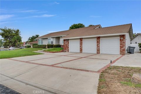 30279 Clear Water Canyon Lake CA 92587