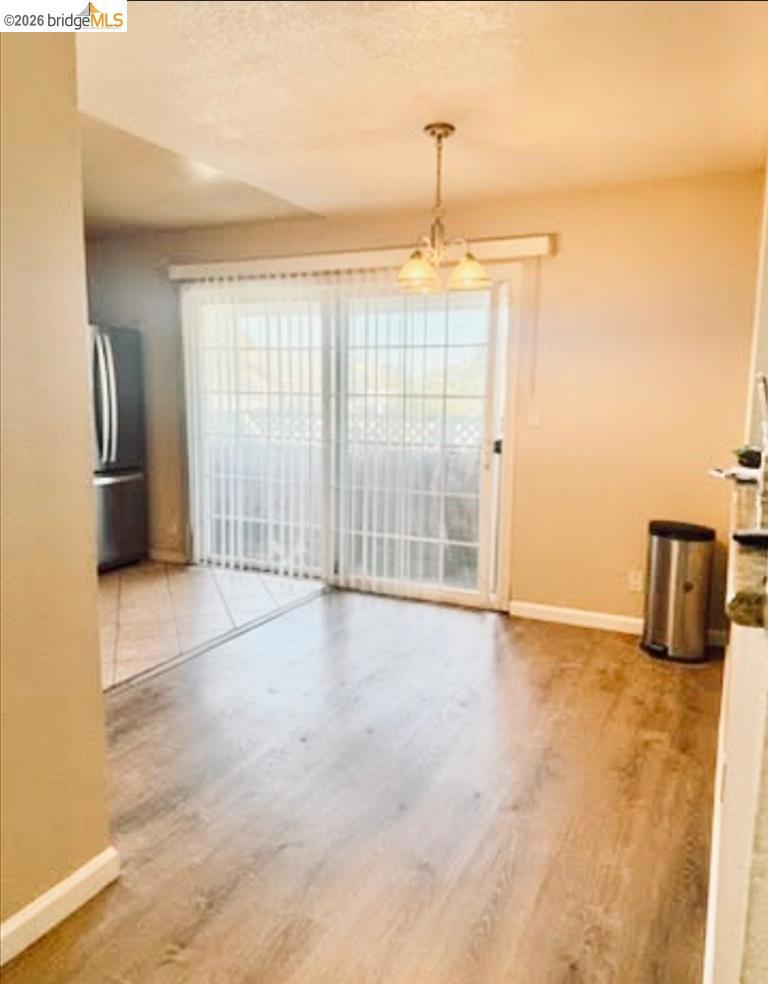 650 Fargo Ave 1