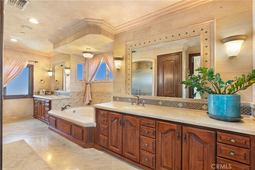 Laguna Sur Custom (LSC) - Residential Lease