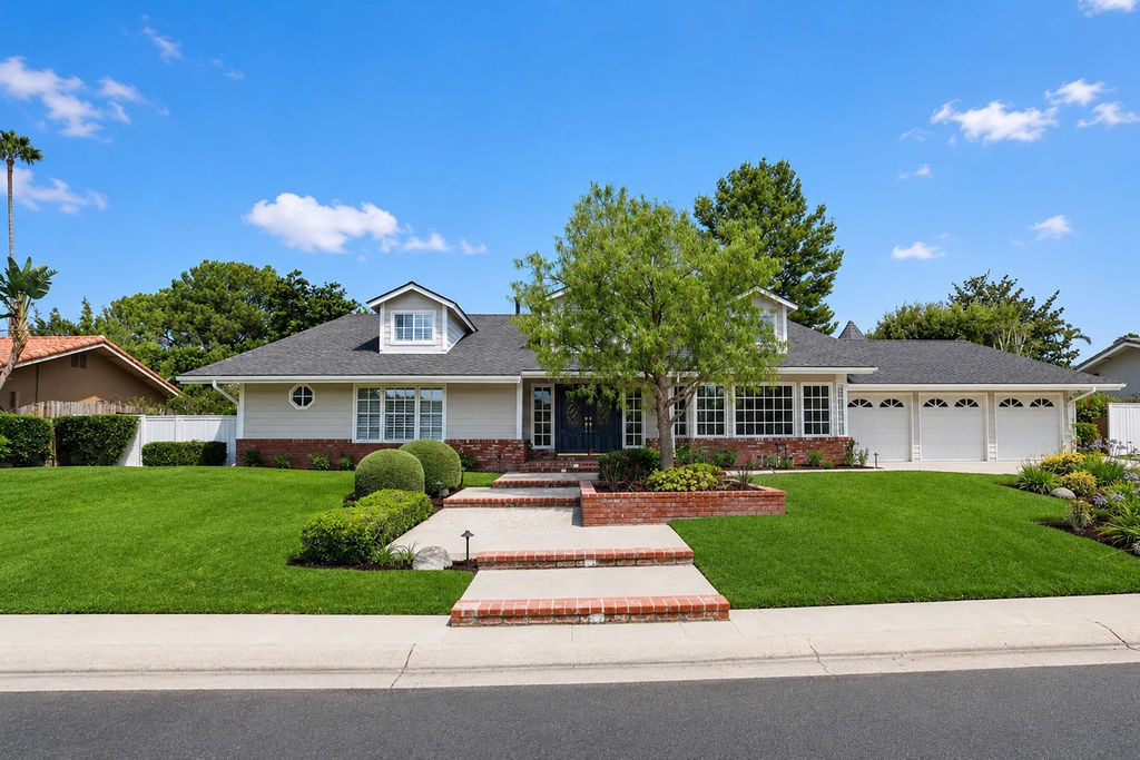 9761 Eastwood