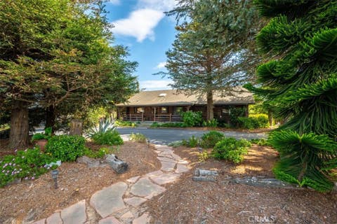 Photo of 2315 Autumn PL, Arroyo Grande, CA 93420 (MLS # PI26128952)
