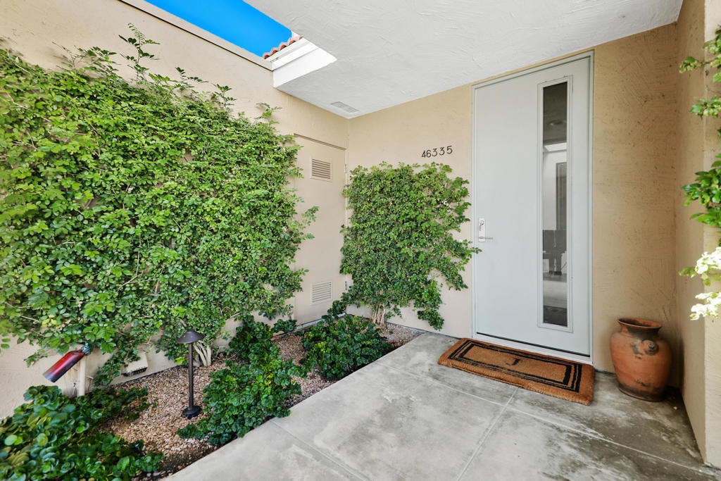 46335 Burroweed Lane