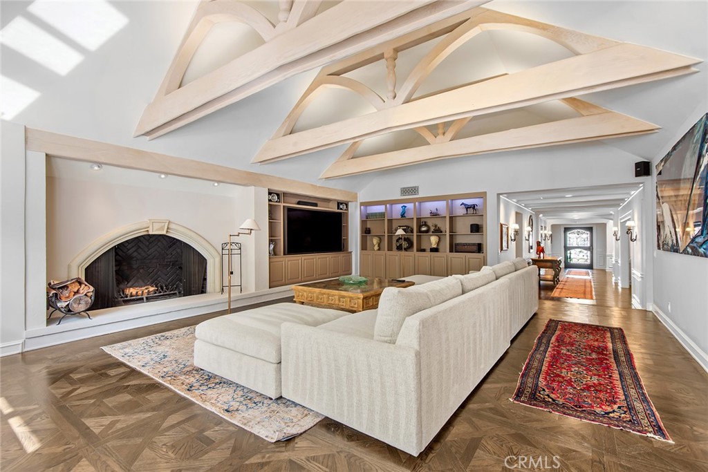 24308 BRIDLE TRAIL Road