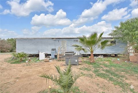 29570 13 th Street Nuevo CA 92567