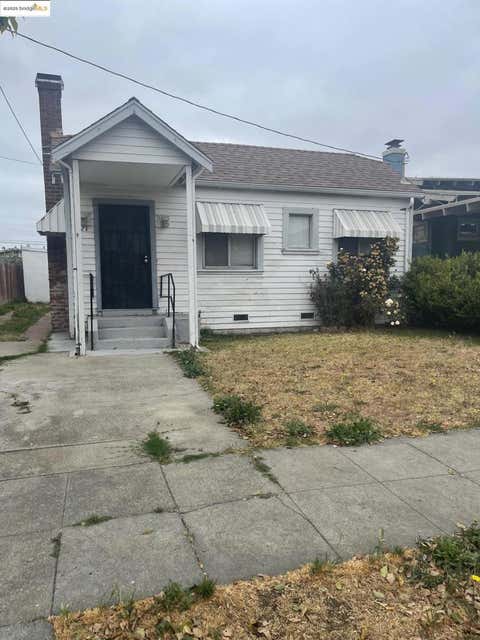Photo of 1627 104Th Ave Ave, Oakland, CA 94603 (MLS # 41108074)