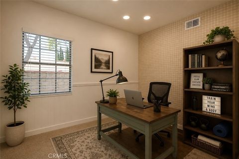 Tiny photo for 28015 Tupelo Ridge Dr, Valencia, CA 91354 (MLS # SR26083865)