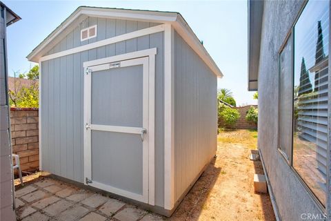 Tiny photo for 28015 Tupelo Ridge Dr, Valencia, CA 91354 (MLS # SR26083865)