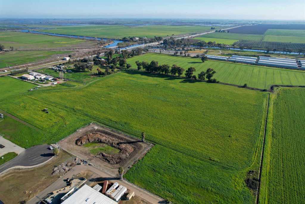 0 Learning Tree Lane