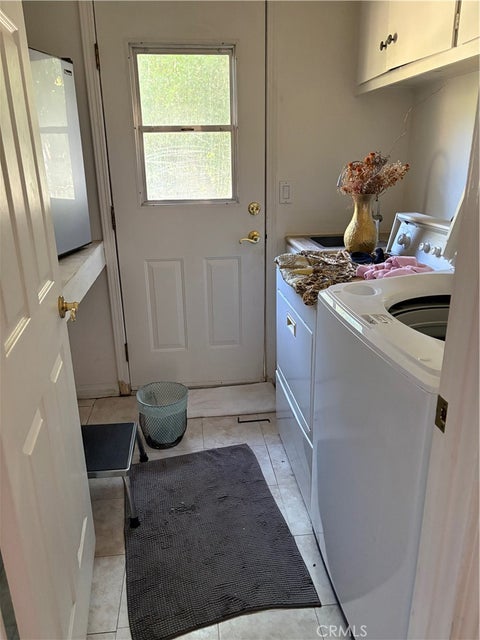 Tiny photo for 4526 Tenango DR, Woodland Hills, CA 91364 (MLS # SR26156198)