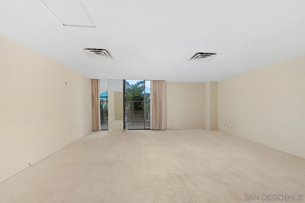 939 Coast BLVD 4H